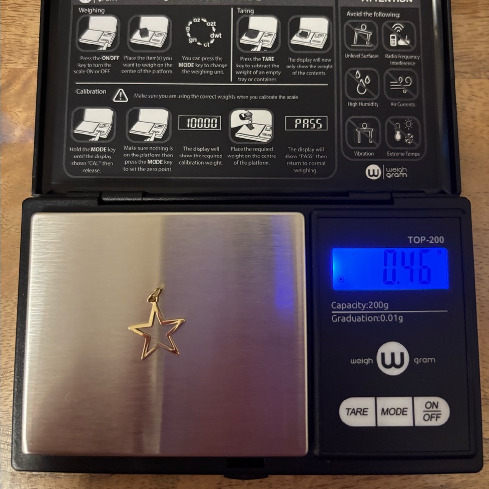 14k gold star pendant charm - Like new! - Picture 2 of 5